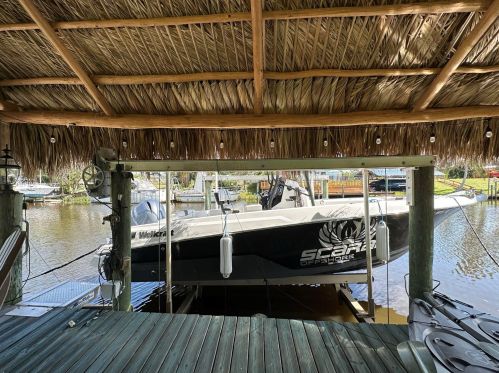 727 Calmoso Dr, Fort Pierce FL 34983-2208 exterior