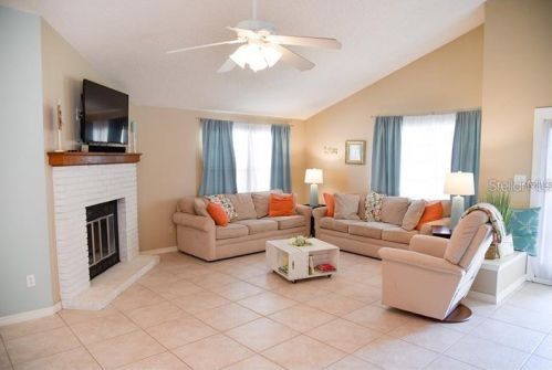 7204 Spring Villas Cir, Orlando FL  32819-5239 exterior