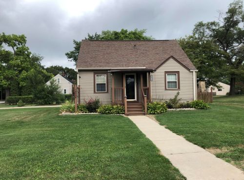 10526 Congress St, Milwaukee, WI 53225-4540