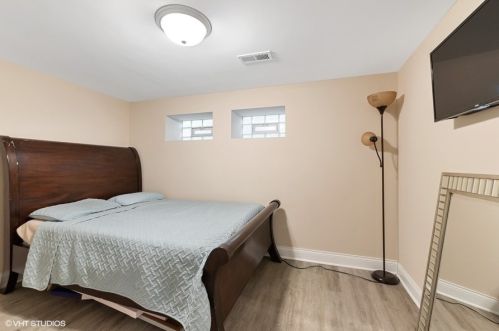 9529 Hamilton Ave, Chicago IL 60643-1119 exterior