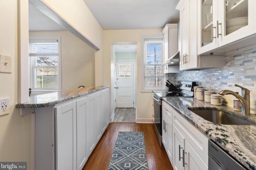 8135 Ardleigh St, Philadelphia PA  19118-3411 exterior