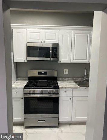 1424 T St, Washington DC  20009-3906 exterior