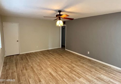 343 Cinnabar Ave, Phoenix AZ  85021-2444 exterior