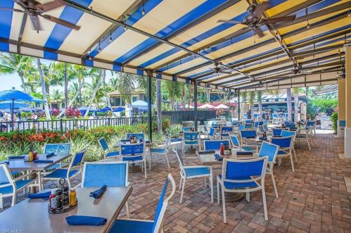 995 Sandpiper St, Naples FL 34102-0613 exterior