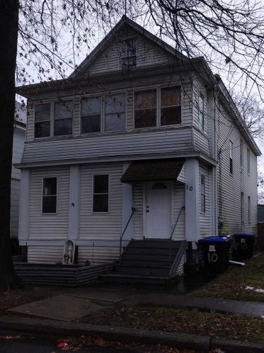 10 Hoffman Ave, Poughkeepsie NY  12603-1802 exterior