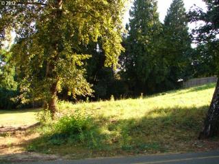 12040 22nd Ave, Portland, OR 97222-7825