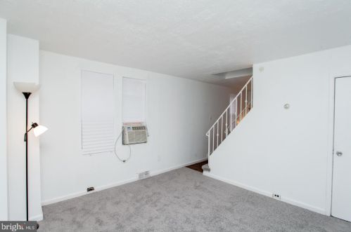 1407 Liberty St, Trenton NJ 08629-2214 exterior