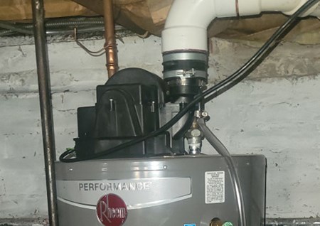 424 Cory Ave, Waukegan IL 60085-4016 exterior