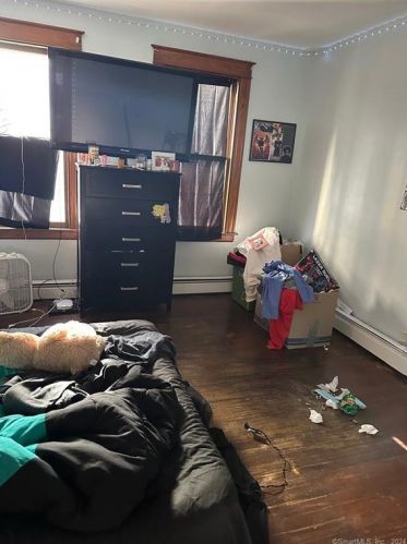 260 Grove St, New Britain CT 06053-3762 exterior