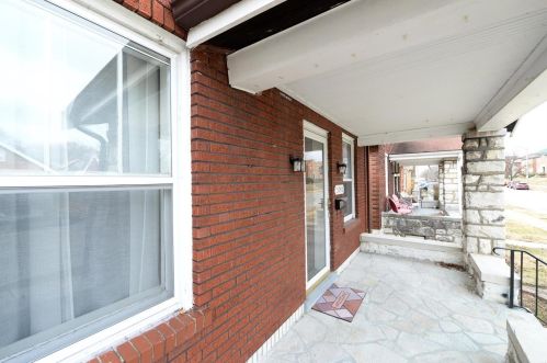 5740 Devonshire Ave, Saint Louis MO  63109-2873 exterior