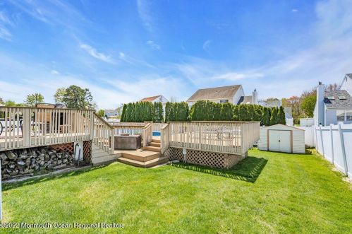 15 Emily Dr, Old Bridge NJ 08857-3809 exterior