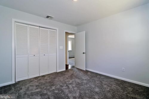 405 Conifer Dr, Lacey NJ  08731-1925 exterior