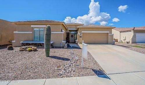 7541 Cosmic Sky Dr, Tucson, AZ 85743-5520