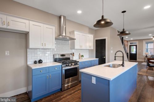 829 Shippen St, Lancaster PA  17602-2043 exterior