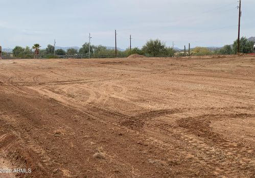 39720 Central Ave, Phoenix, AZ 85086-7510