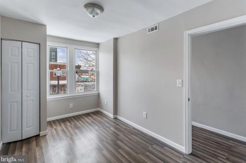 1212 16 St, Washington DC 20002-2502 exterior