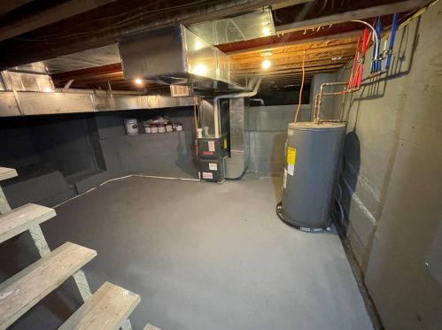 216 Park St, Watervliet MI 49098-9363 exterior