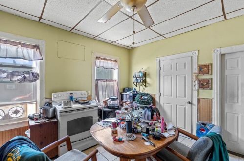 355 Providence St, Woonsocket RI 02895-5173 exterior