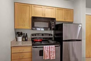 1011 Terrace St, Seattle WA  98122-2441 exterior