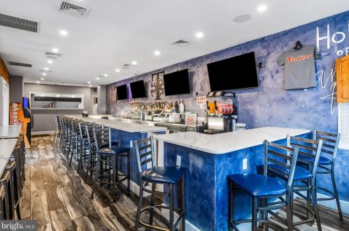 2652 Alder St, Philadelphia PA 19148-4908 exterior