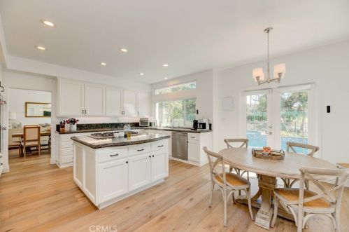 12080 Riviera, Tustin CA  92782-1203 exterior