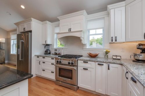 39 Thayer Pond Rd, Concord NH  03301-7517 exterior