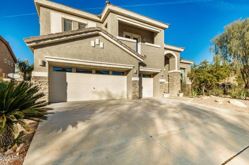 2122 Apache Rain Rd, Phoenix AZ  85085-5084 exterior