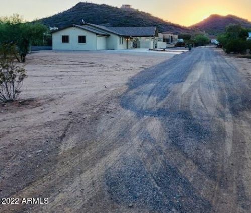 37936 29th Ave, Phoenix, AZ 85086-9191