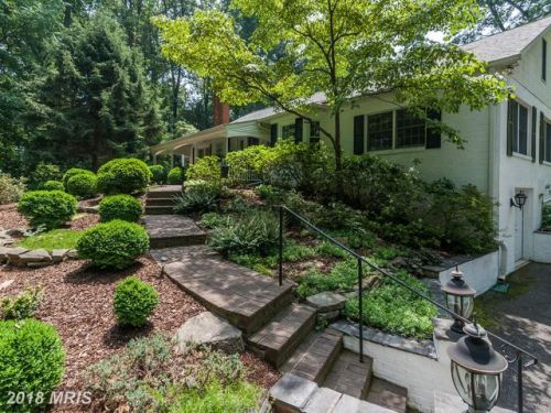 8720 Darnestown Rd, Rockville MD  20850-3101 exterior