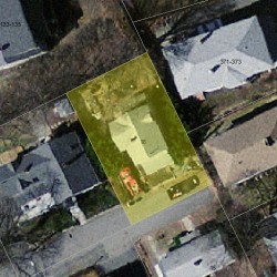 16 Edinboro Ter, Newton MA 02460-1303 aerial view