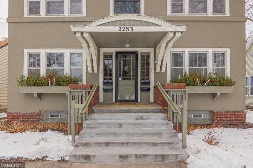 2283 Brewster St, Saint Paul, MN 55108-2022