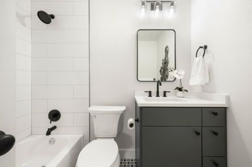 1909 Belford Dr, Austin TX 78757-8205 exterior