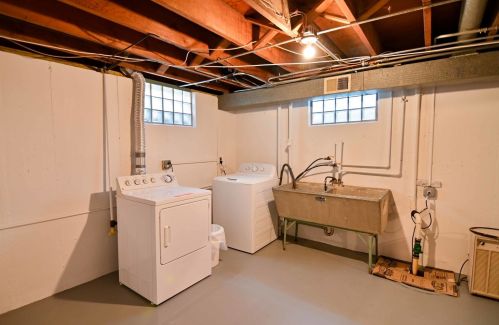 2716 Florida Ave, Waukegan IL 60087-4536 exterior