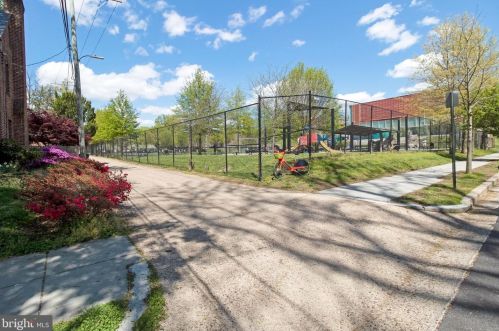 7725 16th St, Washington DC  20012-1460 exterior