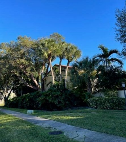 1330 13th St, Boca Raton FL  33486-2105 exterior