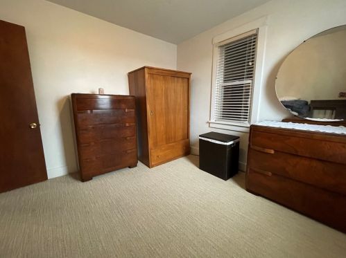 2436 Woodstock Ave, Pittsburgh PA 15218-2631 exterior