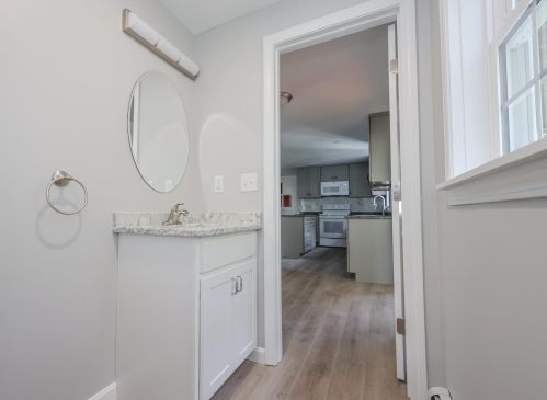 45 Temple Rd, New Ipswich NH 03071-3429 exterior