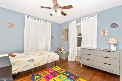 604 Forest Glen Rd, Silver Spring MD 20910-1122 exterior