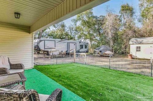 3906 Jarrett St, Milton FL  32571-2426 exterior