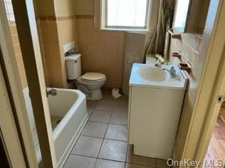 2401 Walton Ave, Bronx NY 10468-6459 exterior