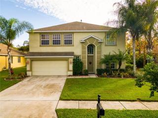 27013 Fordham Dr, Zephyrhills, FL 33544-8733