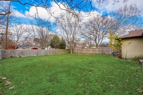 2209 Costa Mesa Dr, Dallas TX  75228-2027 exterior