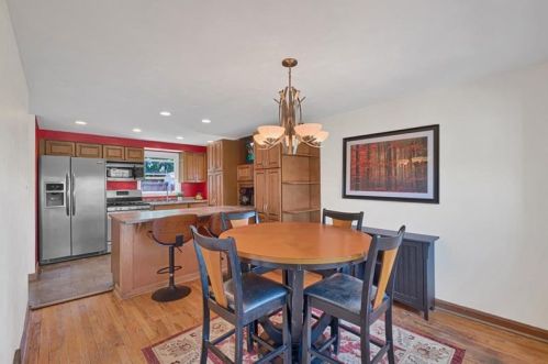 1535 Bower Hill Rd, Pittsburgh PA 15243-1508 exterior