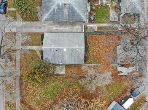 14704 Dobson Ave, Dolton IL 60419-2712 exterior