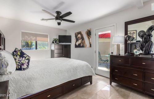 1118 Colter St, Phoenix AZ 85018-1640 exterior