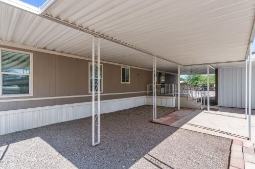 2435 Kessler Pl, Tucson, AZ 85705-1851