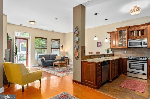 609 Atlantic, Camden NJ 08108-3420 exterior