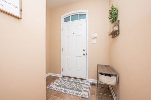 137 Cimarron Dr, Moon Twp PA  15108-9642 exterior