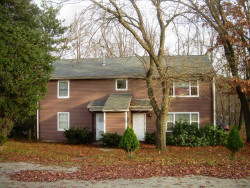 24 High St, Newton, MA 02461-1926