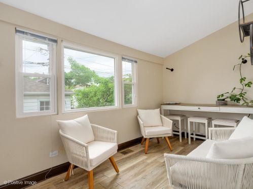 5055 Fletcher St, Chicago IL  60641-5037 exterior